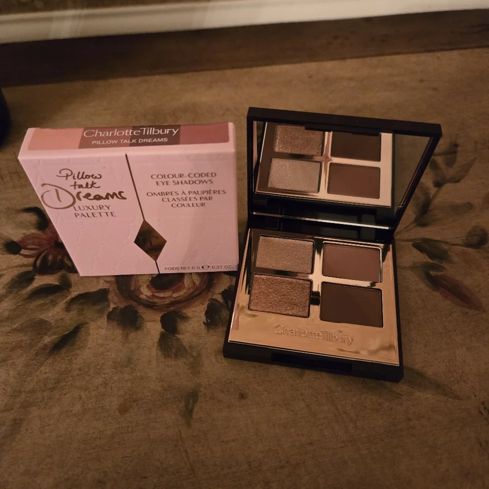 Charlotte Tilbury Pillow Talk Dream Luxury Eyeshadow Palette Gift Ready